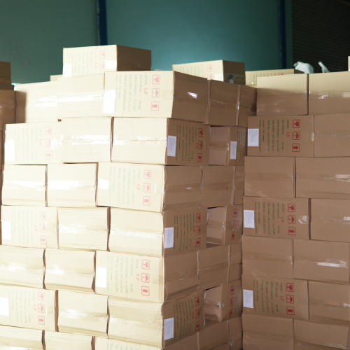 PACKING ROOM